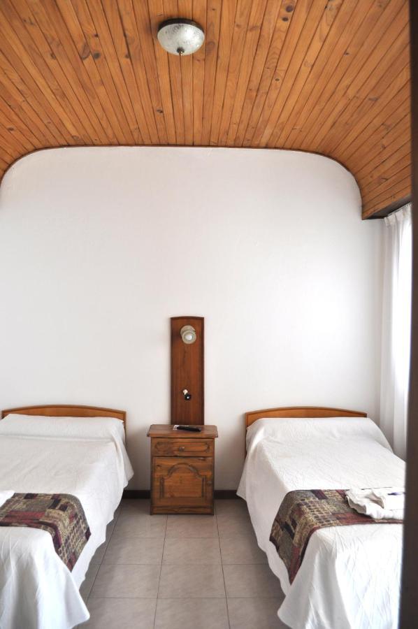 Hotel Venezia Necochea Kültér fotó