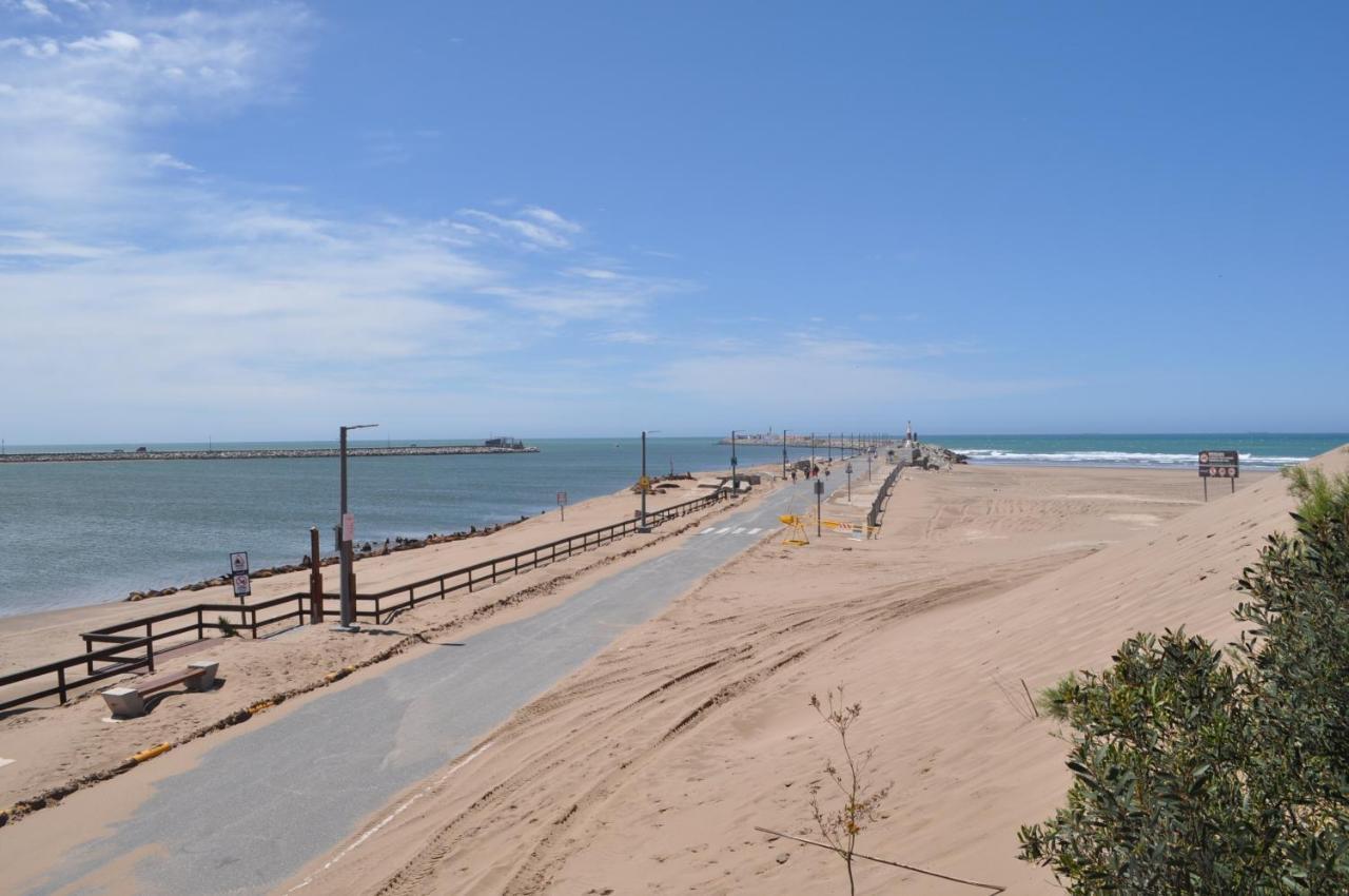 Hotel Venezia Necochea Kültér fotó
